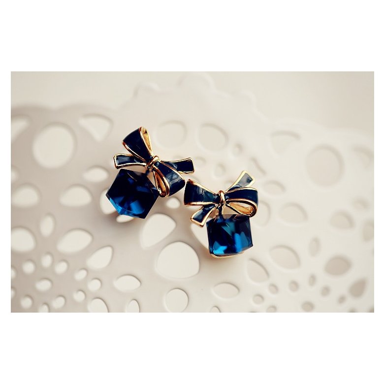 Wholesale 2020 New jewelry fashion Gold Color Bowknot Cube Crystal Earring Square bow Earrings for Women Pretty gift VGE011 3