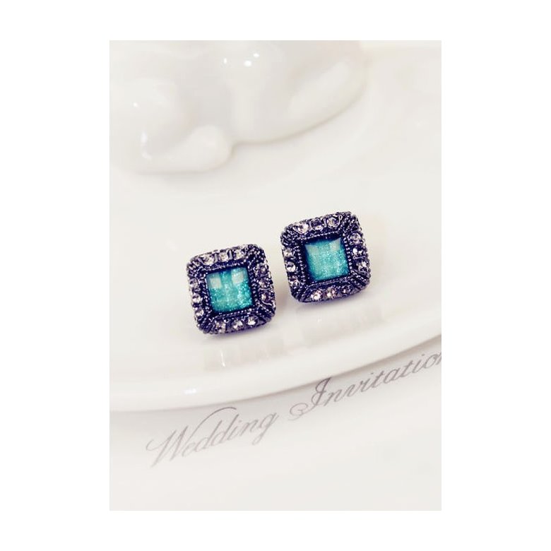 Wholesale 2020 New fashion jewelry  Square Diamond Stud Earrings For Women Fine Jewelry VGE012 2