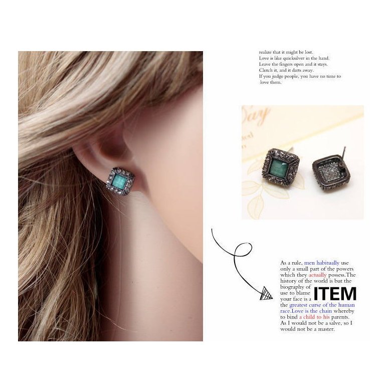 Wholesale 2020 New fashion jewelry  Square Diamond Stud Earrings For Women Fine Jewelry VGE012 3