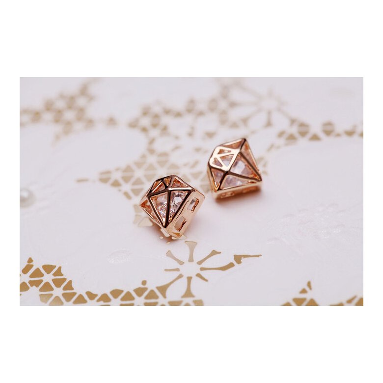 Wholesale Fashion wholesale Jewelry Crown Women Classic Shining Zircon Small Stud Earrings Gold Color Ears Stud VGE023 4