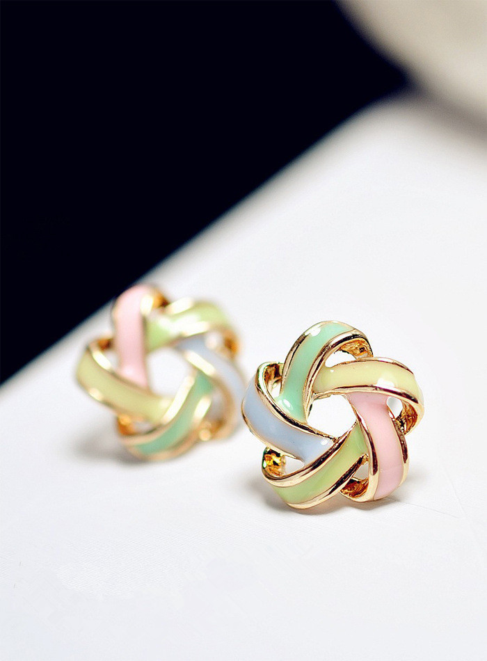 Wholesale Simple Trendy Gold Color Geometric wreath Earrings For Women Lady Fashion Large Hollow earrings Jewelry VGE025 0