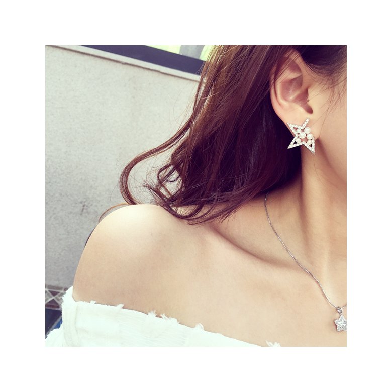 Wholesale Fashion Jewelry Elegant Star Pearl Earrings White zircon Pearl Stud Earrings Wedding Party Earrings For Women VGE034 3