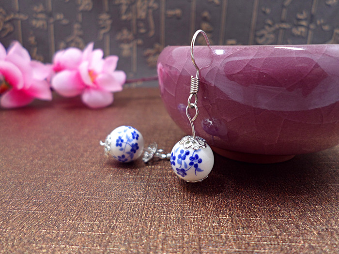 Wholesale Handmade Blue And White Porcelain Earring Vintage Ceramic Woman Lady Drop Earrings Dangle Earrings   VGE052 5