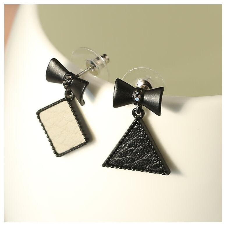 Wholesale Earrings girl unique for women earrings big style simple earrings Fashion  irregular geometry color simple earrings VGE060 1