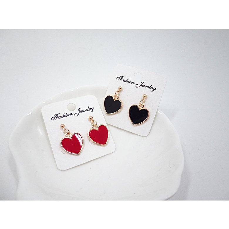 Wholesale New simple lovely heart stud earrings for women gold color personality stud earrings girl fashion jewelry gifts VGE064 1