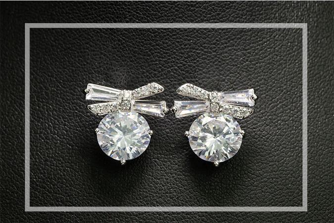 Wholesale Sparkling Zircon Stud Earrings for Women Luxury Full Zircon Bow Earrings Girls Romantic Style Wedding Engagement Party jewelry VGE073 3