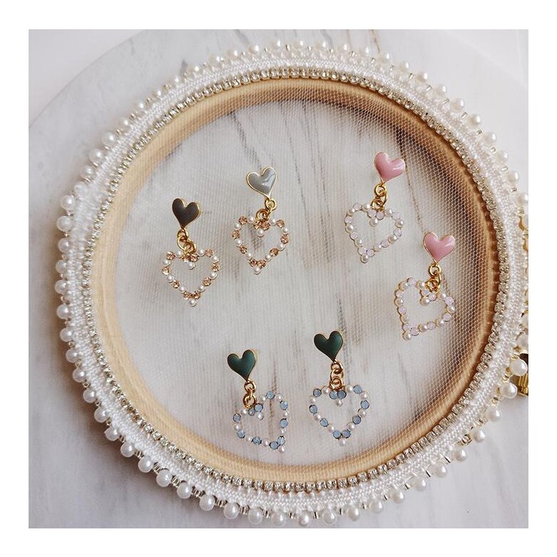 Wholesale Charmsmic Pearl Heart Dangle Earrings For Women Geometric Drop Earrings New Korean Fashio Lady Wedding Jewelry 2020 VGE074 4