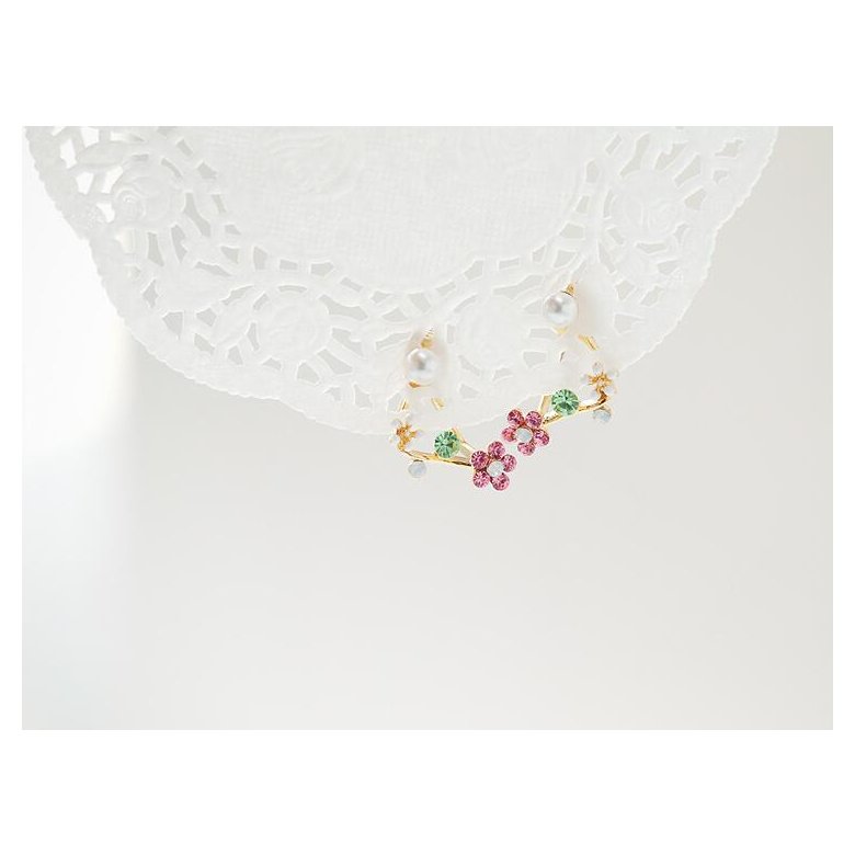Wholesale Korean Jewelry Zircon Flower Pearl Geometry Stud Earrings For Women Statement Ear Jewelry VGE101 4