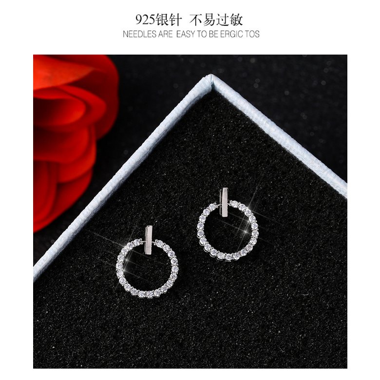 Wholesale Small Crystal Hoop Earrings Fashion Simple Round Shiny Earring Jewelry For Women Party Gift VGE105 2