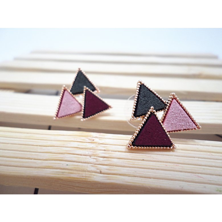 Wholesale Unique triangular geometry earrings fashion geometric shape earrings beautiful and colorful color matching earrings personality VGE109 2