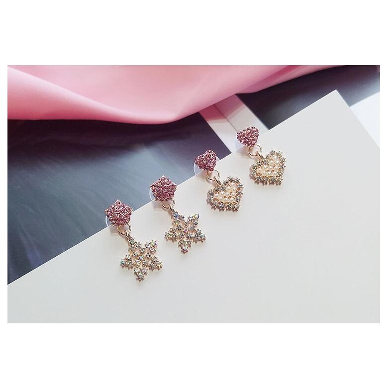 Wholesale 2020 Korean New Fashion Exquisite Star heart Pearl Earrings Simple Small Earrings Elegant Women's Versatile Jewelry VGE112 0