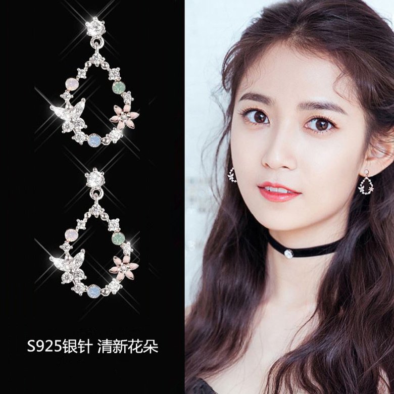 Wholesale New Cute Sweet Heart Zircon Flower Circle Stud Earrings For Women Fashion Delicate Jewelry VGE129 1