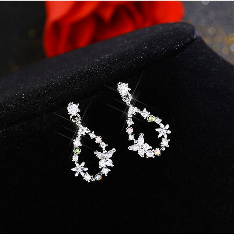 Wholesale New Cute Sweet Heart Zircon Flower Circle Stud Earrings For Women Fashion Delicate Jewelry VGE129 4