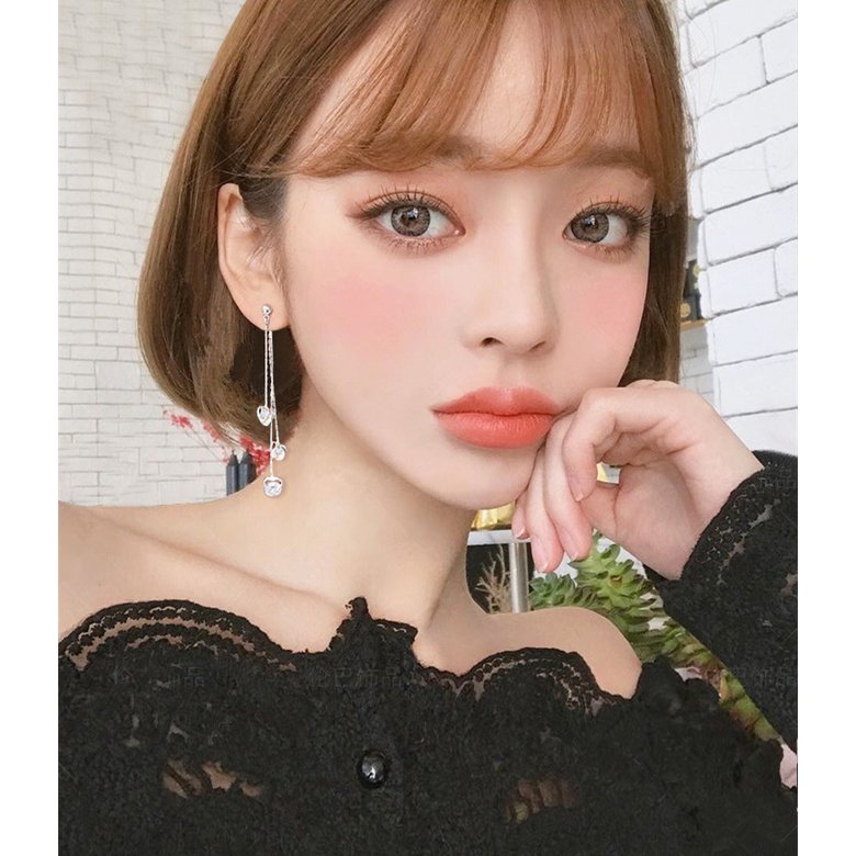 Wholesale  New arrival zircon love tassel pendant earrings Korean fashion earrings light luxury gift statement earrings for women VGE133 1