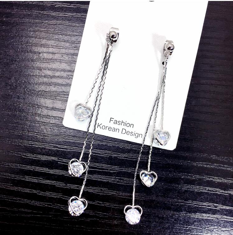 Wholesale  New arrival zircon love tassel pendant earrings Korean fashion earrings light luxury gift statement earrings for women VGE133 2