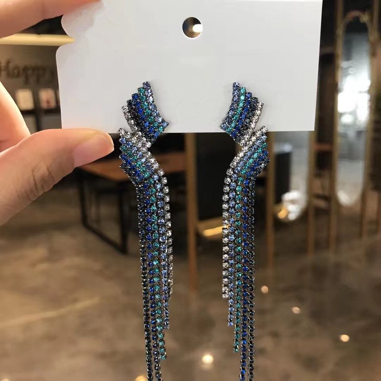 Wholesale New Trendy Bride Rhinestone Long Tassel Earrings Luxury Crystal Big Drop Dangle Earrings For Women Wedding Party Jewelry  VGE149 3