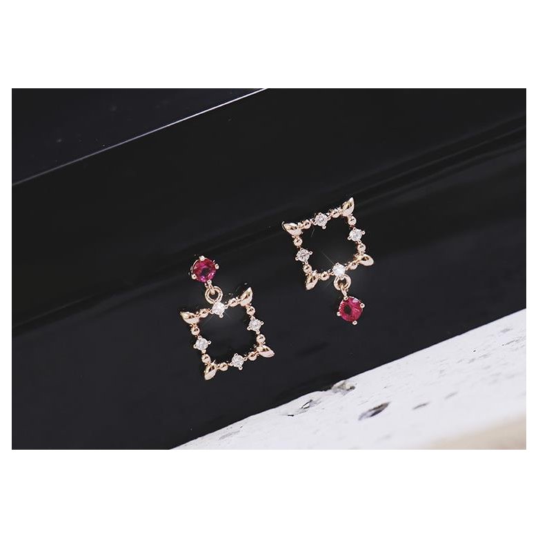 Wholesale  2020 new design fashion jewelry zircon earrings simple elegant square party earrings for women VGE157 3