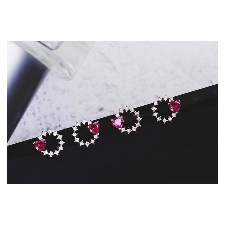 Wholesale 2020 New Arrival Classic Hollow Zircon Love Heart Stud Earrings For Women zircon Crystal Fashion Jewelry VGE158 0