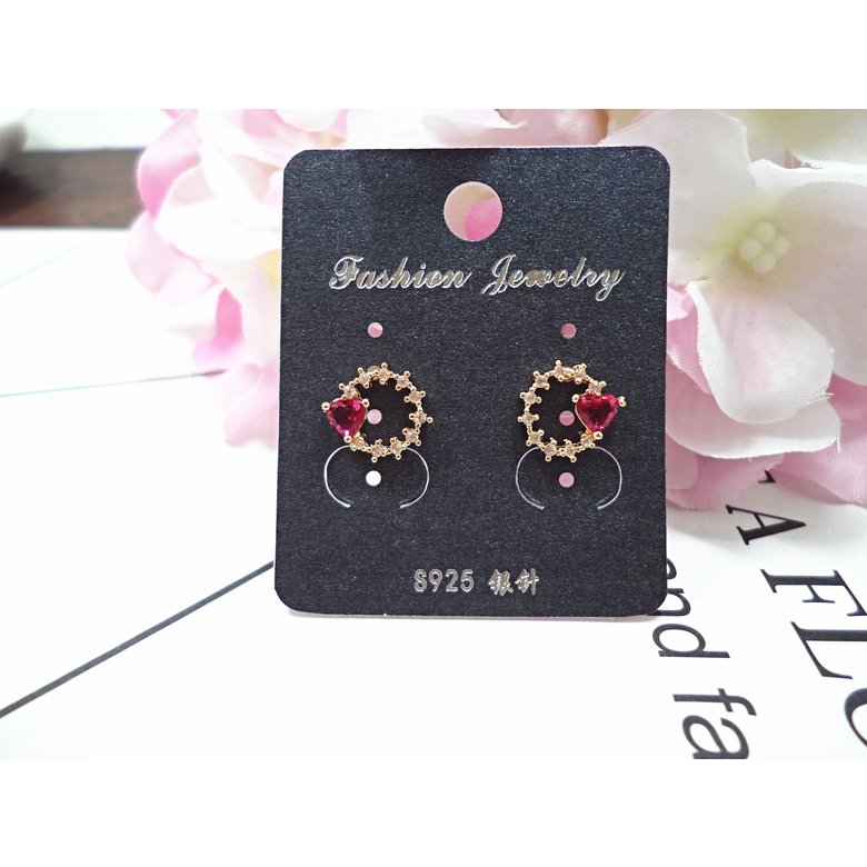 Wholesale 2020 New Arrival Classic Hollow Zircon Love Heart Stud Earrings For Women zircon Crystal Fashion Jewelry VGE158 1