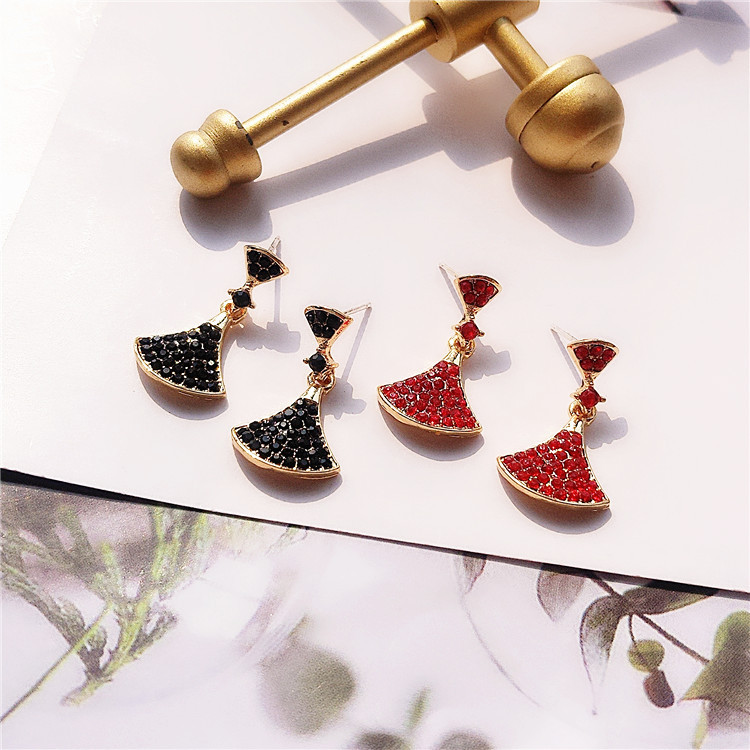 Wholesale Skirts Shaped Earring Hook Needle Zircon Elegant Earring jewelry for women Dangle Earring VGE161 2