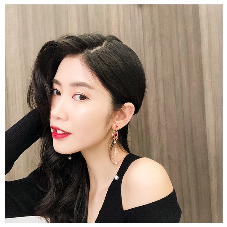 Wholesale New Korean Charm Pearl Tassel Crystal Love Heart Clip Earrings for Women Fashion Earring Luxury Jewelry VGE164 4