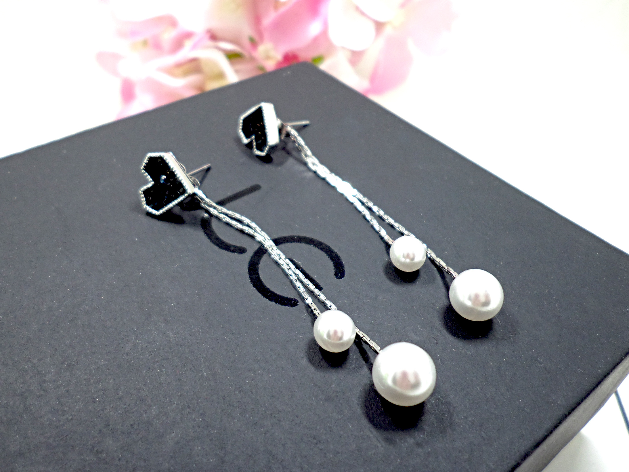 Wholesale Korean Pearl Blue Crystal Love Heart Tassel Long Drop Earrings for Women Fashion Drop Earring Charm Luxury Jewelry Pendientes VGE167 3