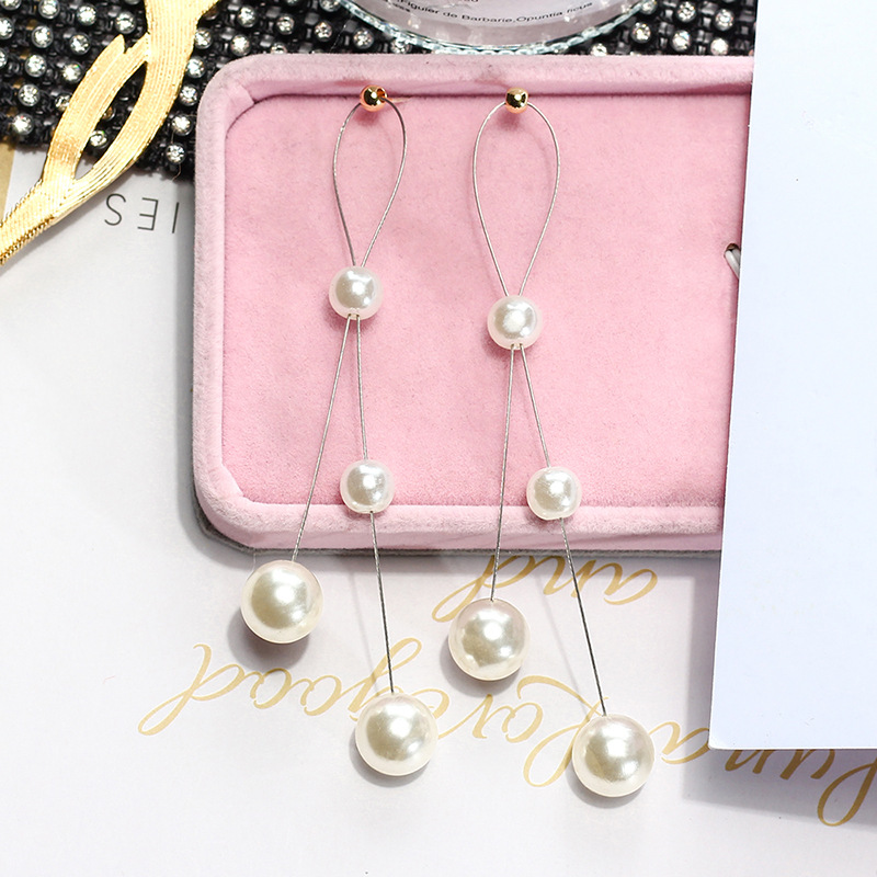 Wholesale Korean Popular New Smooth Pearl Tassel Earrings for Women Girls Baroque Style Female Temperament Jewelry Gift  VGE168 2