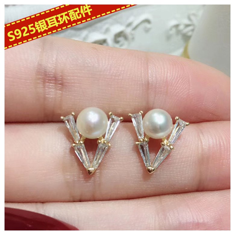 Wholesale shaped Pearl Earrings Female Korean Temperament crystal Earrings Ladies Small Earrings wholesale Jewelry from China VGE172 3