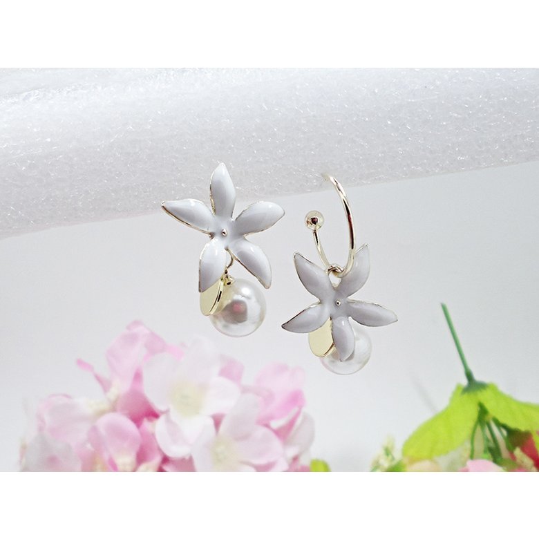 Wholesale New Korean 5 Petal flower pearl Tassel Earrings fashion jewelry form China Women's Earrings VGE182 4