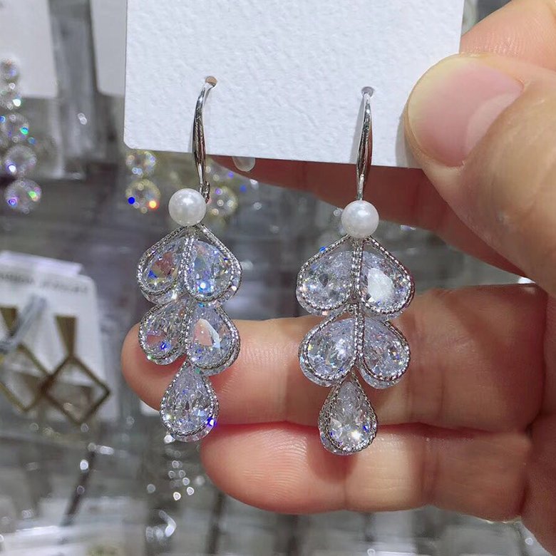 Wholesale Tassel Earrings 2020 Trendy Water Drop Women Dangle Earrings Crystal Flower Long Pendant Earrings For Women jewelry VGE184 1