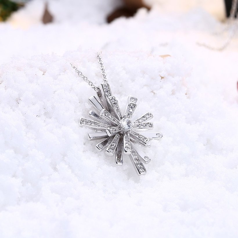 Wholesale Trendy silver color Christmas Snowflake CZ Necklace Shine high quality Pendant Necklace For Women fine Christmas Gifts TGGPN325 2