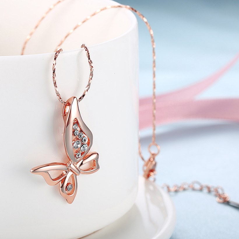 Wholesale Cute Rose Gold Animal Crystal Necklace New Woman Fashion Jewelry High Quality Zircon butterfly Pendant Necklace  TGGPN529 1