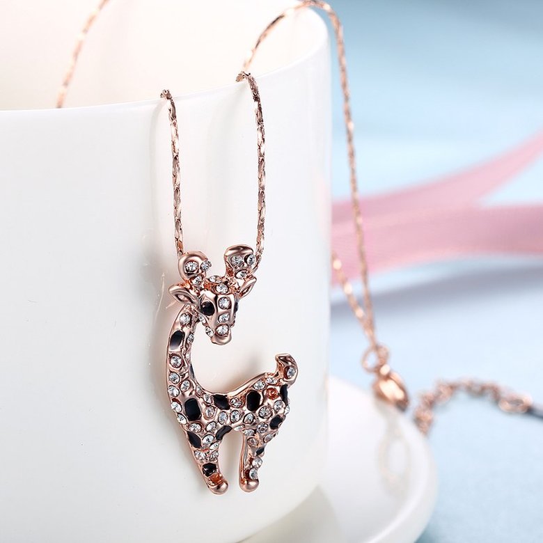 Wholesale New Temperamet Cute Full Crystal Deer rose gold Jewelry Fashion Personality Christmas Animal Necklaces TGGPN040 2