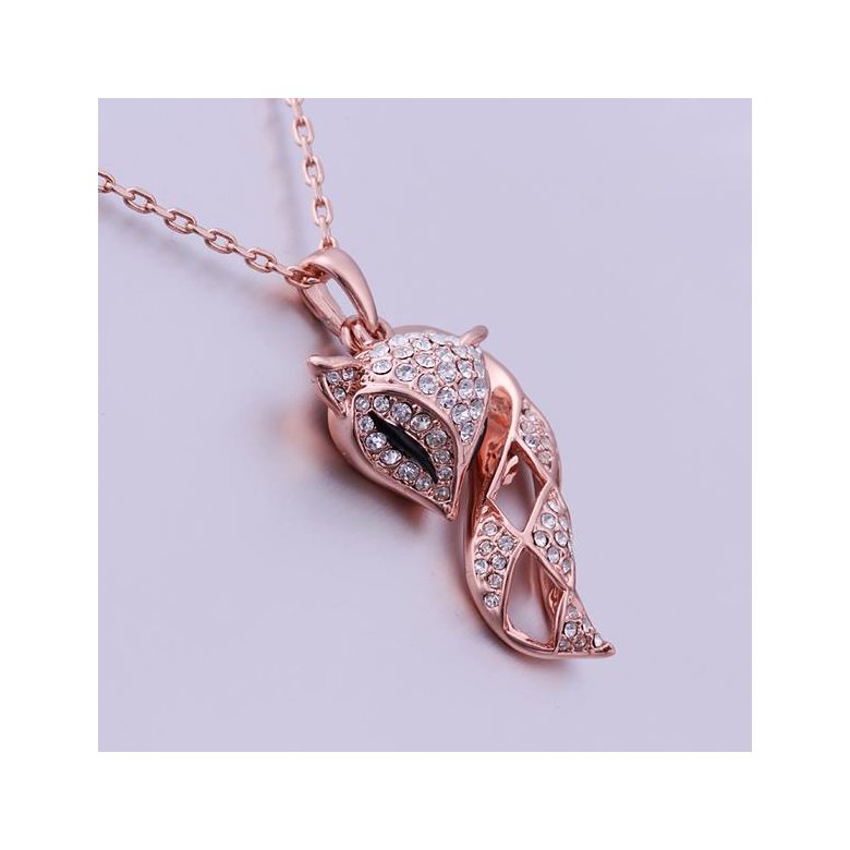 Wholesale Korean Version Fashion Fox Alloy Crystal rose gold Pendant Necklace For Women Creative cute Animal Jewelry TGGPN044 2