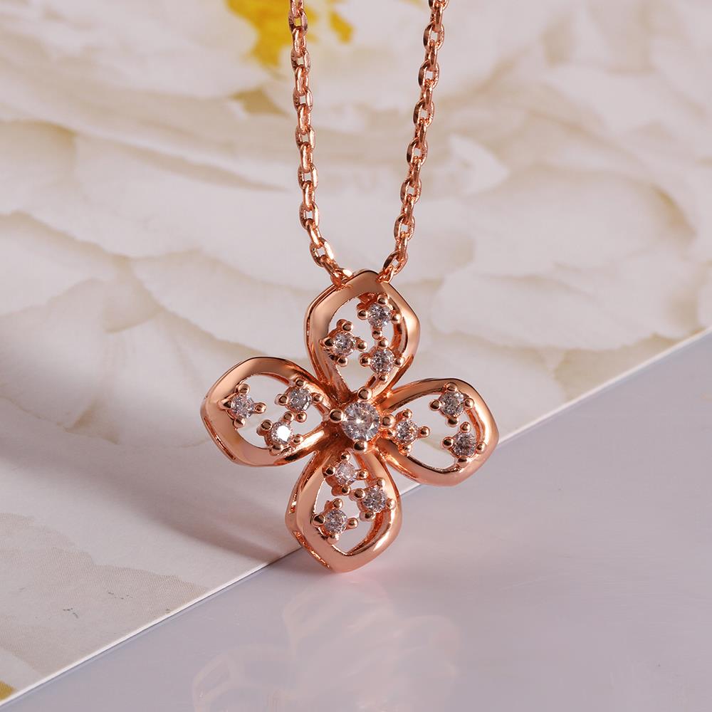 Wholesale Rose gold color Crystal Pendants Necklace Women  Clover Choker Jewelry Trendy Necklaces Upscale Valentine's Day TGGPN055 2