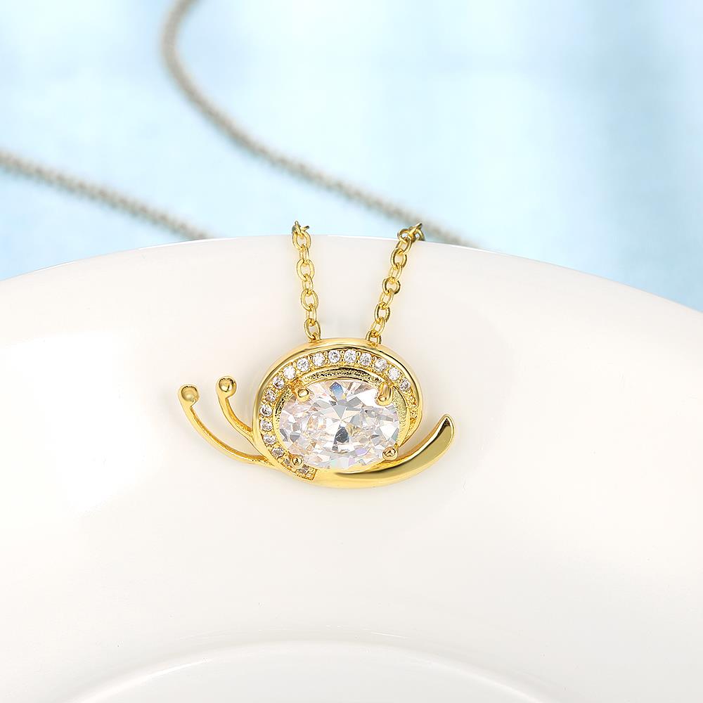 Wholesale Trendy temperament  cut zircon snail Necklace Pendant Gold Color Neck Chain For Women fine valentine's day gift Jewelry  TGGPN204 5