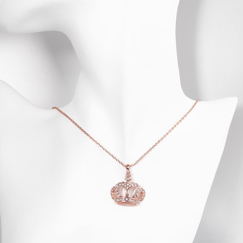 Wholesale Classic vintage Rose Gold crown necklace Sparkling zircon Necklace for Women Durable Elegant Necklace Gifts for Girlfriend TGGPN274 4