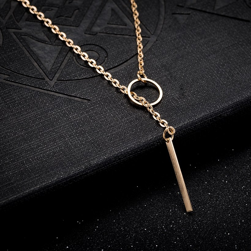 Wholesale Trendy Titanium Geometric Gold Zinc Alloy Necklace simple design circle dainty thin sparking chain ladies necklace  TGGPN255 5