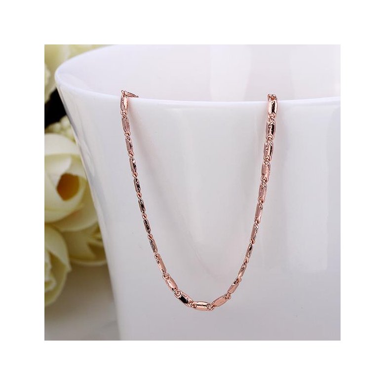 Wholesale Classic Rose Gold Geometric Chain Nceklace TGCN025 1