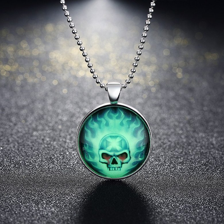 Wholesale Trendy Silver Skull Energy Luminous Pendants TGLP111 1