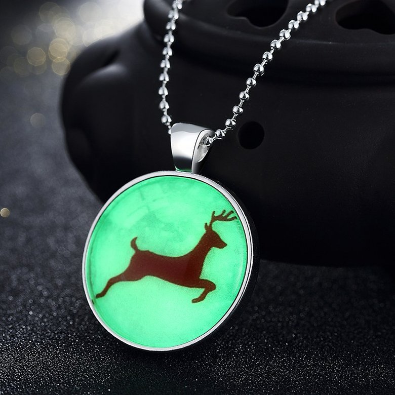 Wholesale Trendy Animal Auspicious deer Luminous Necklace TGLP032 2