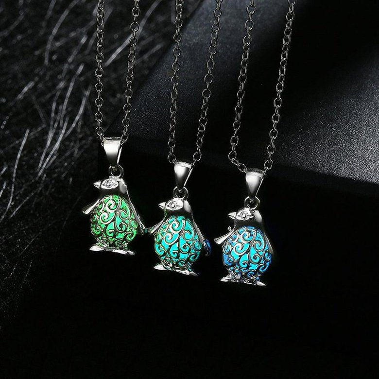 Wholesale Trendy Silver Animal Necklace TGLP052 1