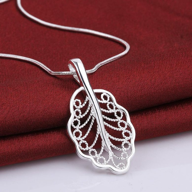 Wholesale Trendy Silver Plant Necklace TGSPN150 1