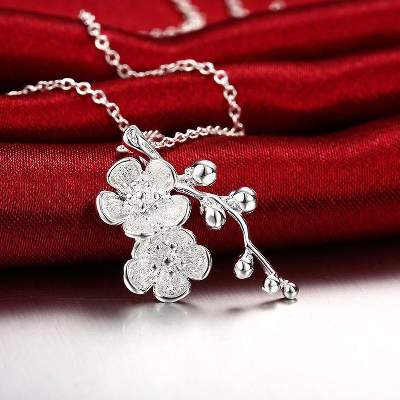 Wholesale Romantic Silver Plant Necklace TGSPN289 2