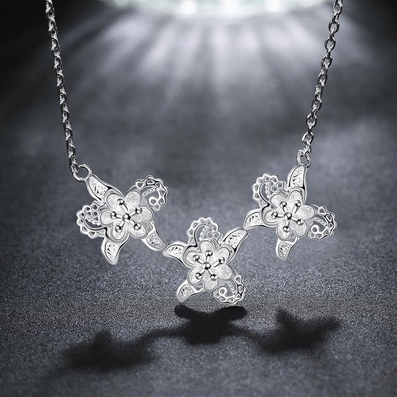 Wholesale Romantic Silver Plant Necklace TGSPN308 2