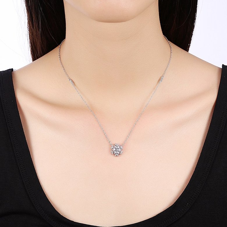 Wholesale Romantic 925 Sterling Silver Snowflake White CZ Necklace TGSSN133 4