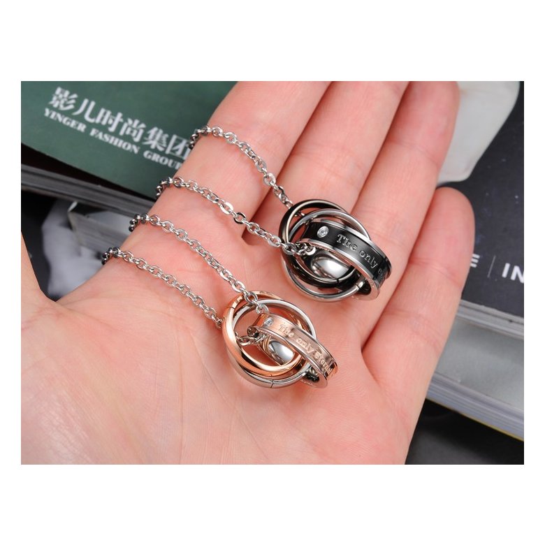 Wholesale Hot selling fashion stainless steel couples Necklace TGSTN125 1