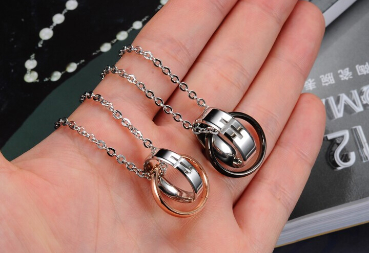 Wholesale Hot selling fashion stainless steel cross couples Necklace TGSTN036 3