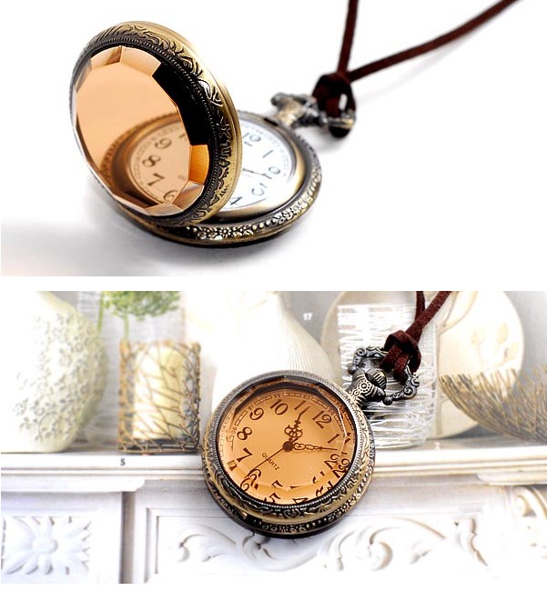 Wholesale Vintage Charm Quartz Pocket Watch Roman Numerals Display Necklace Clock Fob Bronze Sweater Chain Open Face Pocket Clock Unisex VGN014 5