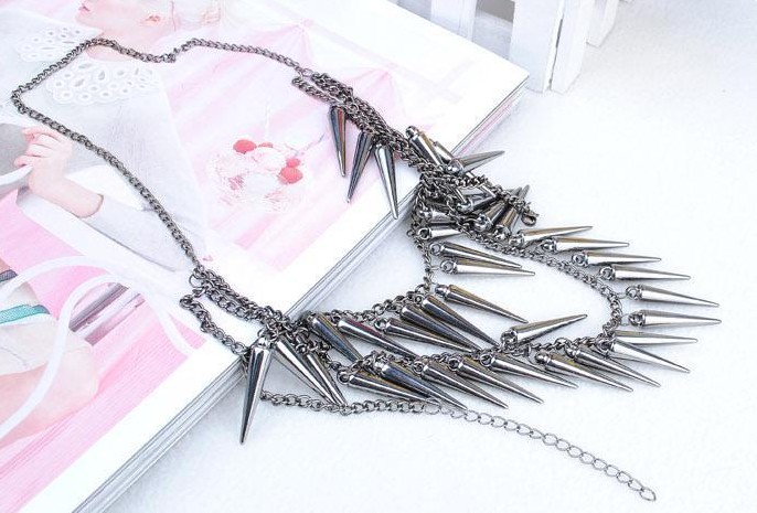 Wholesale Heavy Rivet Double Necklace Turtleneck Collar Punk Jewelry Thorns Hip-hop Street Accessories  for men and women necklace jewelry VGN015 4